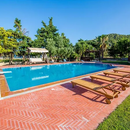 Hellenic Hospitality Salamina Panayía